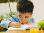 Ce que dit l’islam au sujet des enfants (partie 4 de 5): Soin, amour et éducation